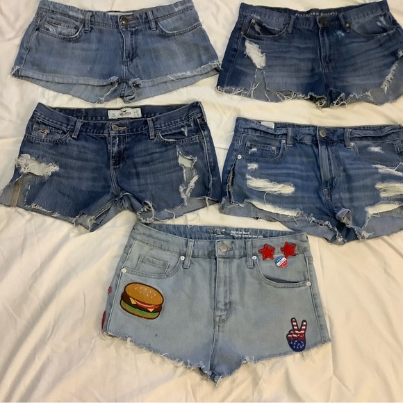 5 Pieces of Shorts Different Brand
Measurements are included all 5 the same size - Picture 6 of 7